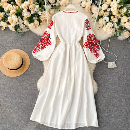 Bohemian Ethnic Embroidery Flowers Round Neck Lantern Sleeves Folds Loose And Thin Wild Long Skirt Dress Women