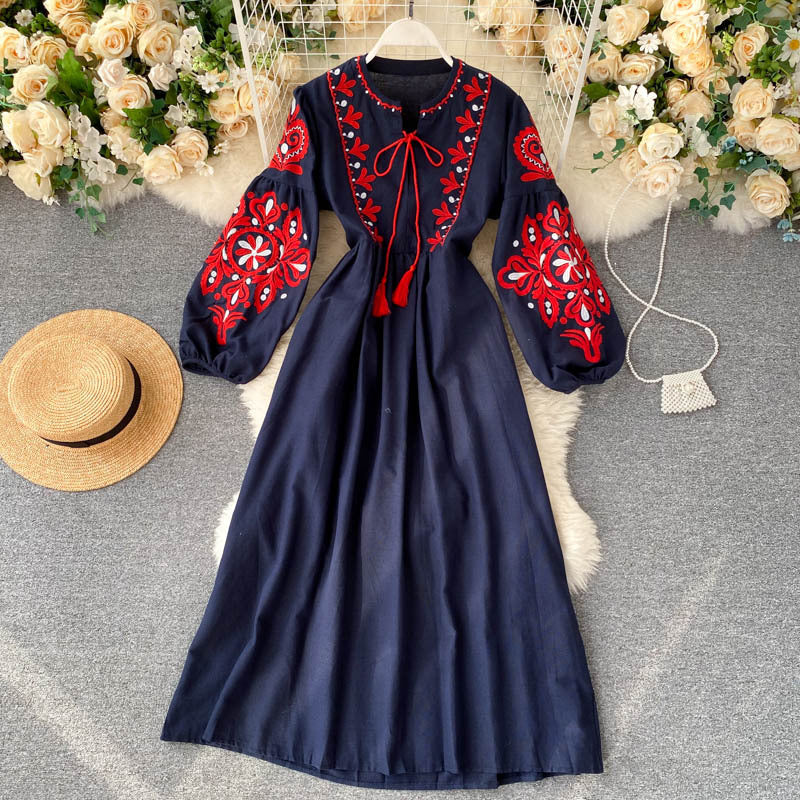 Bohemian Ethnic Embroidery Flowers Round Neck Lantern Sleeves Folds Loose And Thin Wild Long Skirt Dress Women