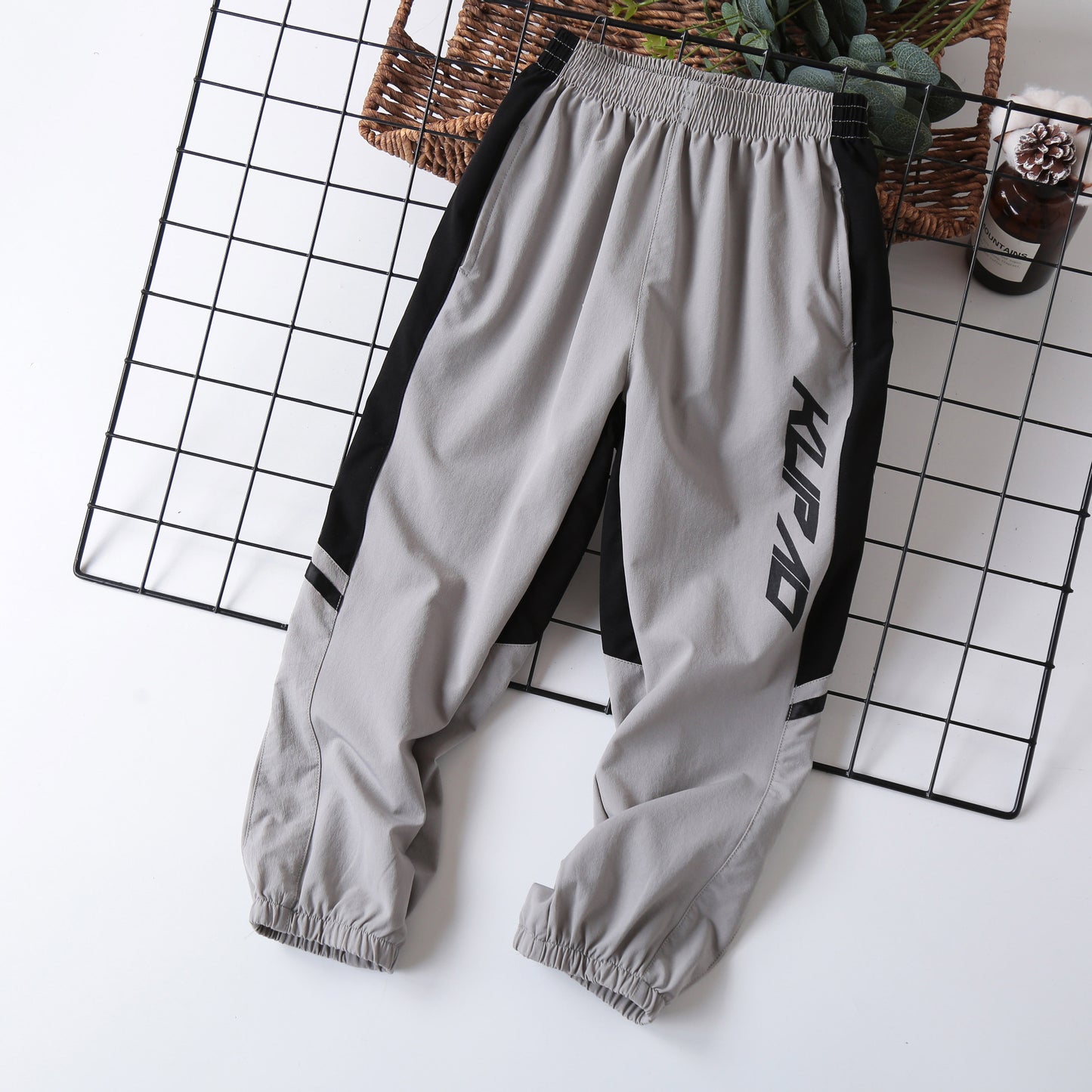 Boys" pants spring and summer thin Zhongda children"s Korean splicing Leggings fast drying children"s anti mosquito pants