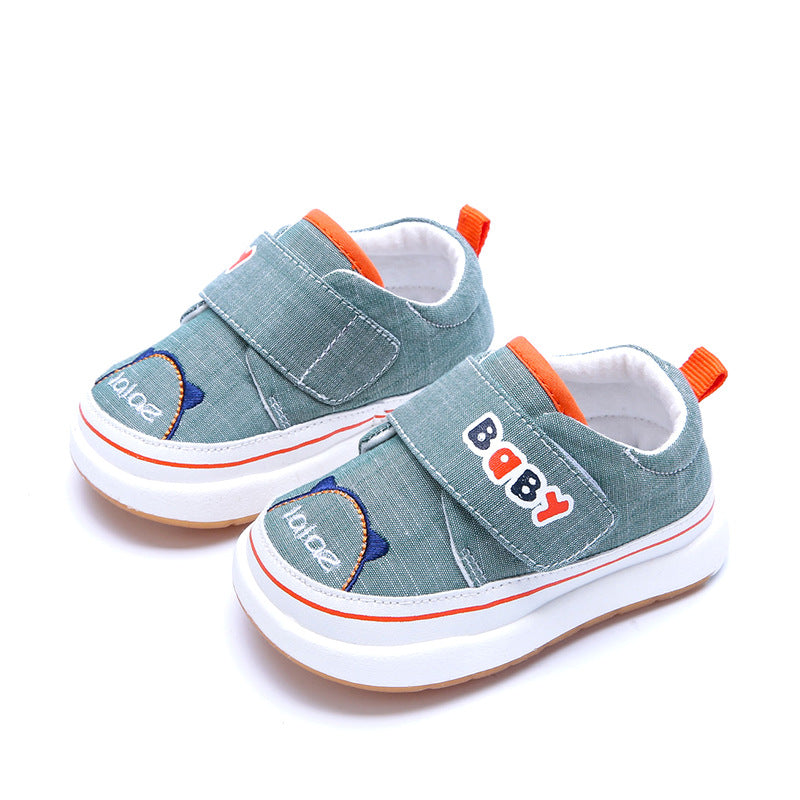 Children's soft-soled toddler shoes