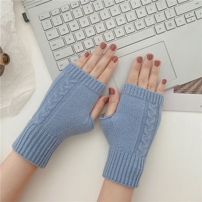 Woolen Knitting Gloves Short For Men And Women